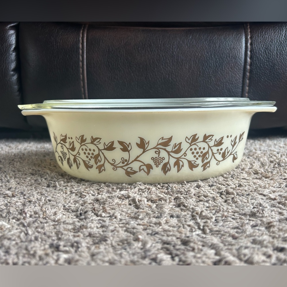 COPY - Vintage Pyrex Golden Casserole